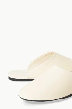 Mules & Flats<STAUD ABBY SLIPPER   CREAM