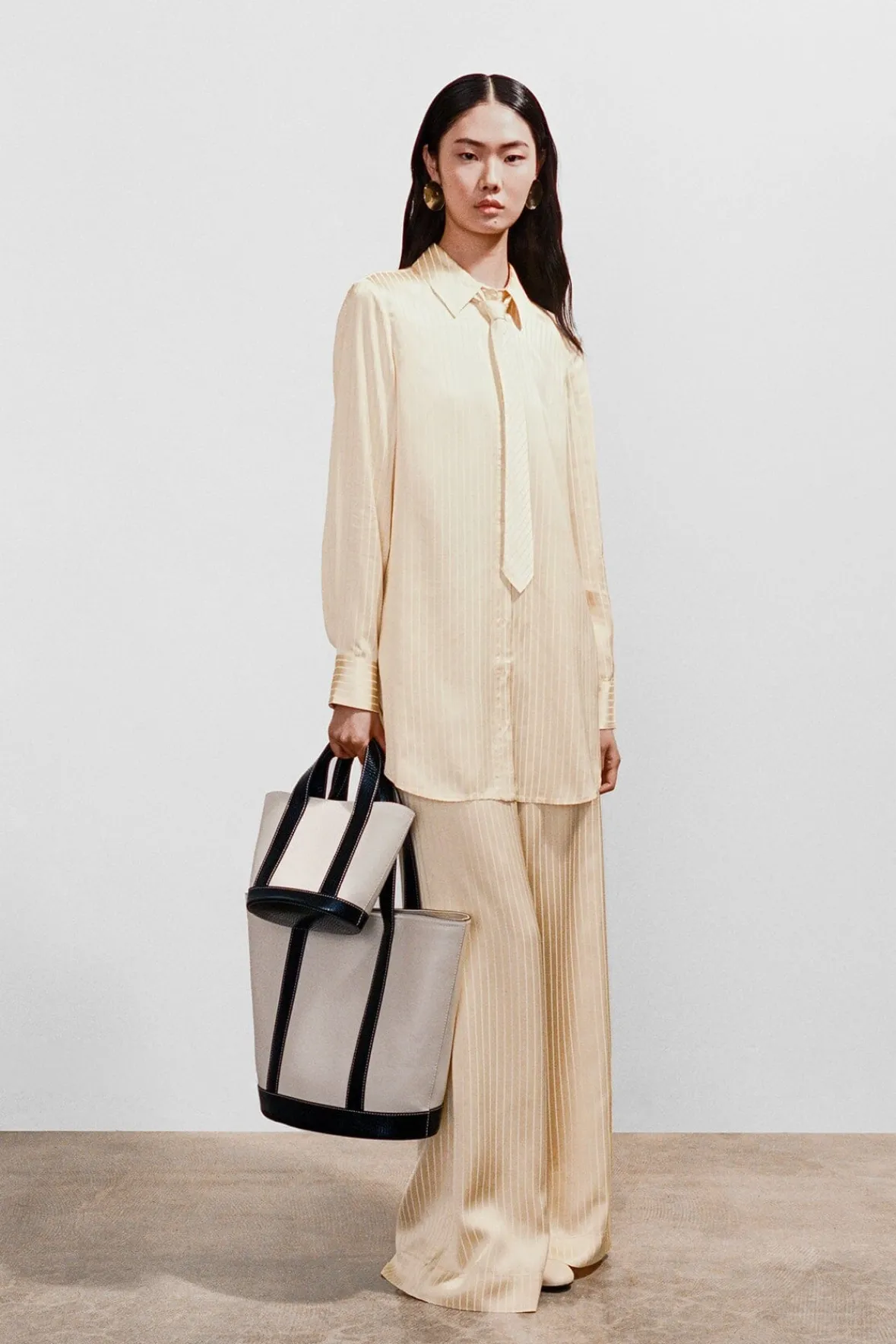 Allora|Totes<STAUD ALLORA TOTE CREAM BLACK