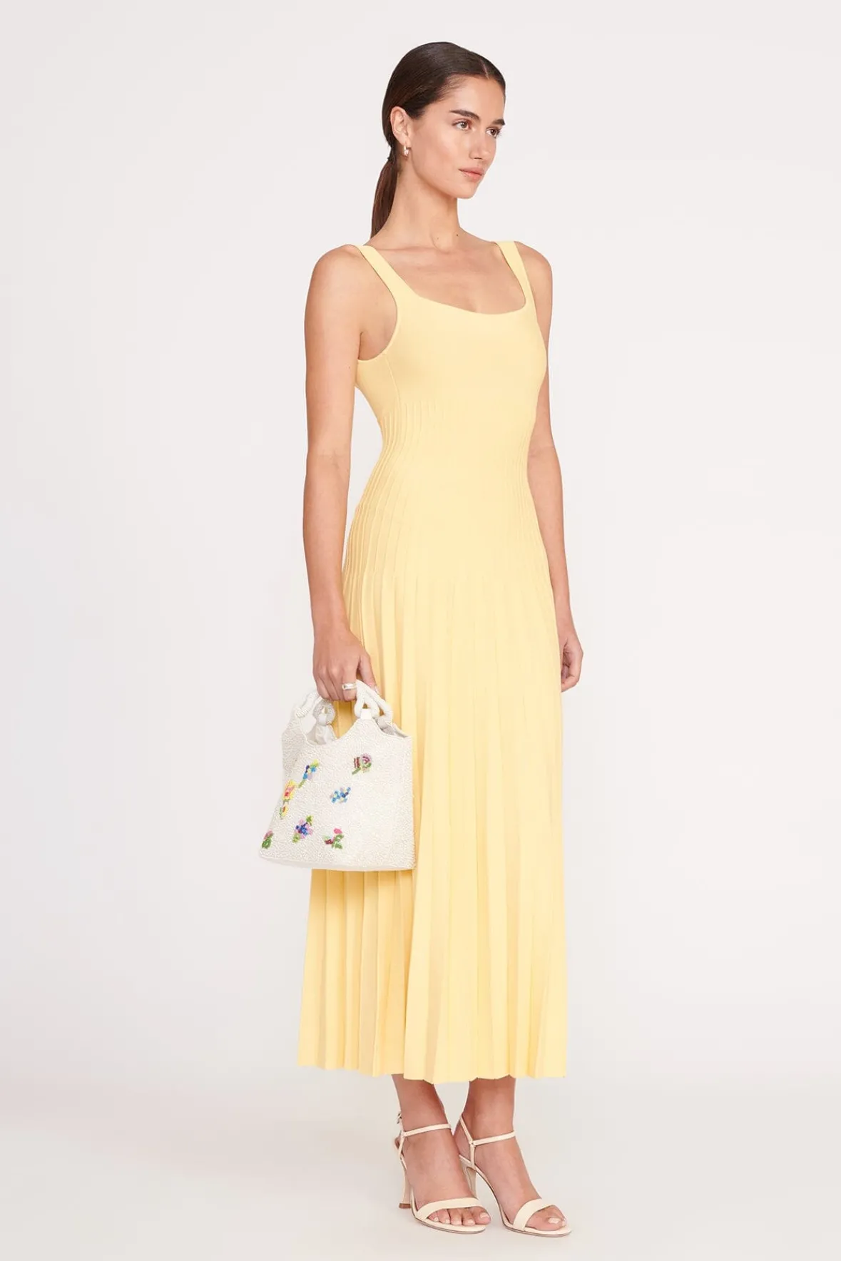 Bucket|Beaded<STAUD BEADED COTE BAG FIRST BLOOM DAY FIRSTBLOOMDAY