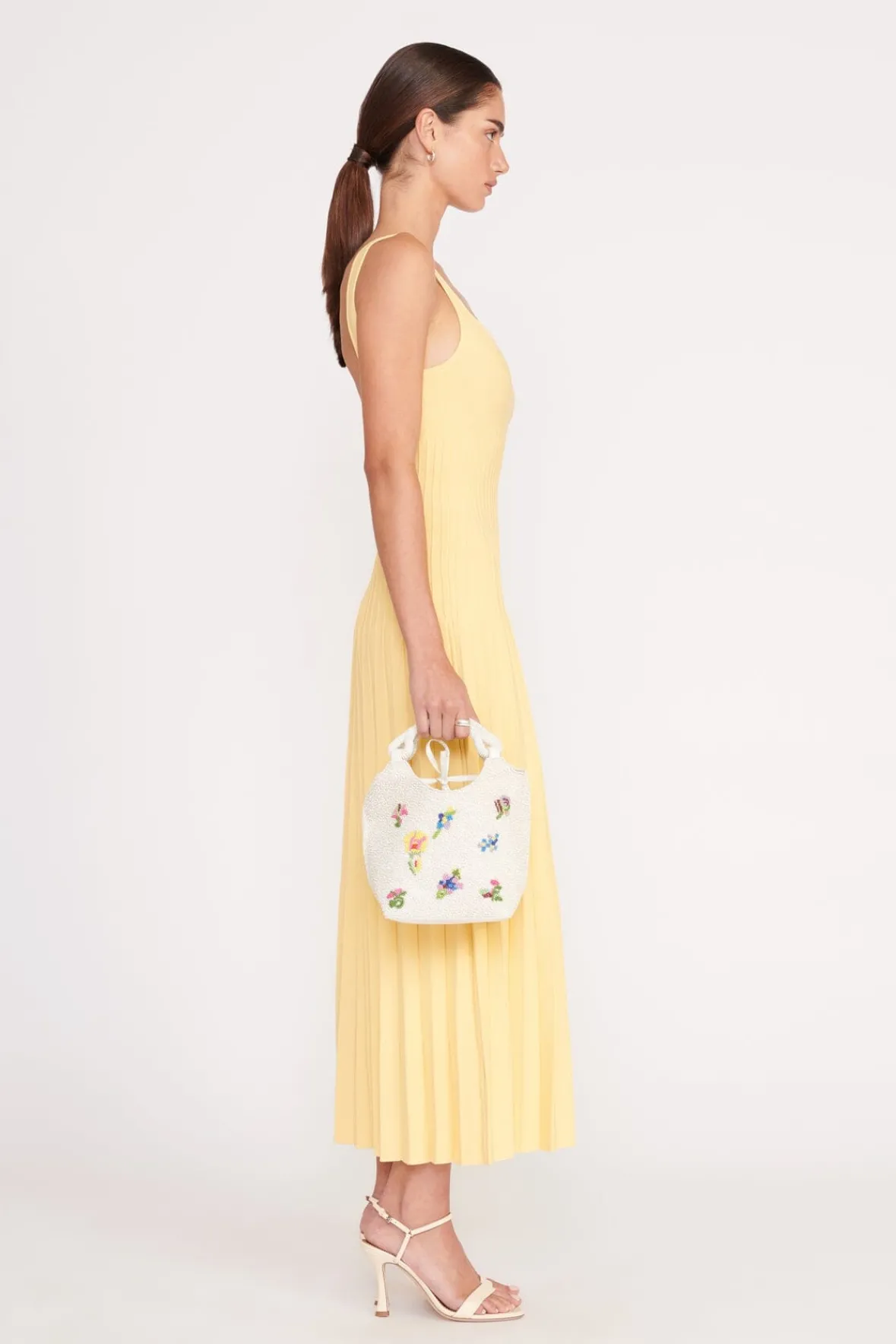 Bucket|Beaded<STAUD BEADED COTE BAG FIRST BLOOM DAY FIRSTBLOOMDAY