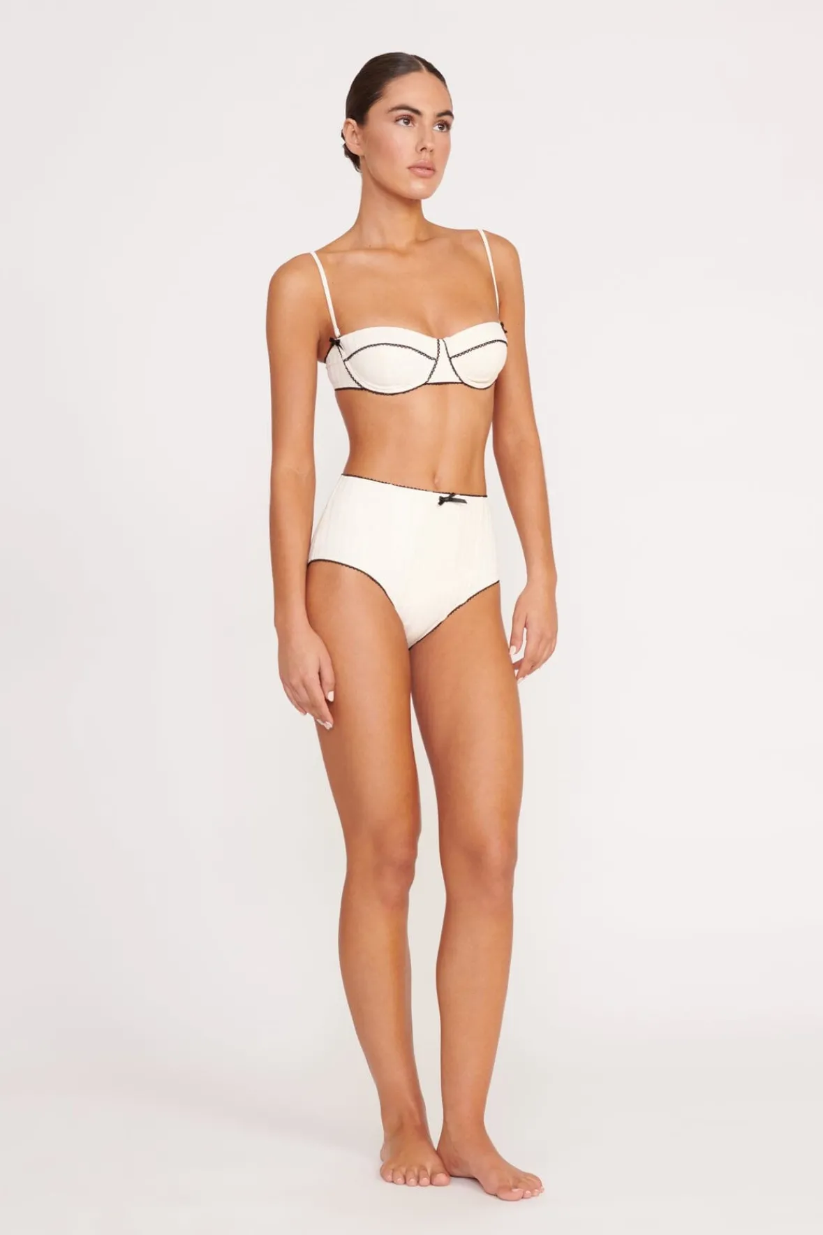 Bikinis<STAUD BRENTON HIGH RISE BIKINI BOTTOM IVORY BLACK IVORYBLACK