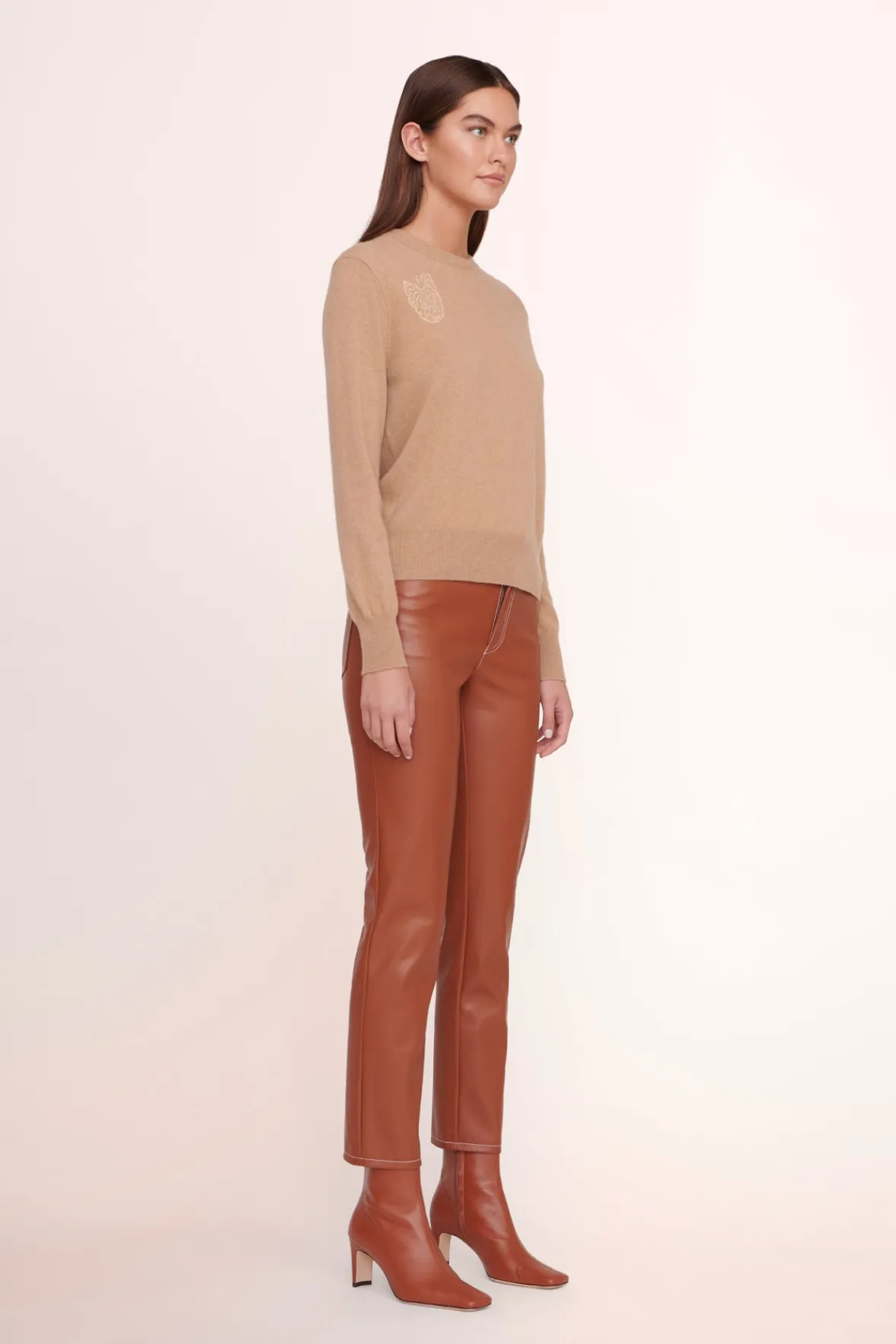 Pet Sweats & Knits<STAUD CUSTOM x C.BONZ CASHMERE SWEATER CAMEL