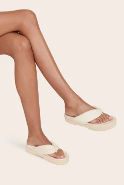 Platforms & Wedges<STAUD DAHLIA PLATFORM   CREAM