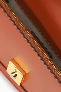 Clutches<STAUD GWEN CLUTCH TAN