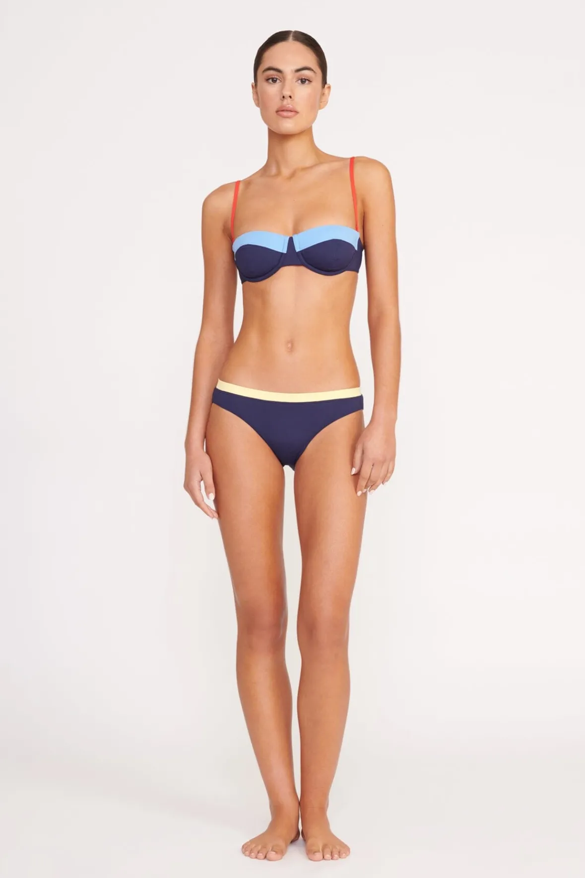 Bikinis<STAUD JO BALCONETTE BIKINI TOP NAVY COLORBLOCK NAVYCOLORBLOCK
