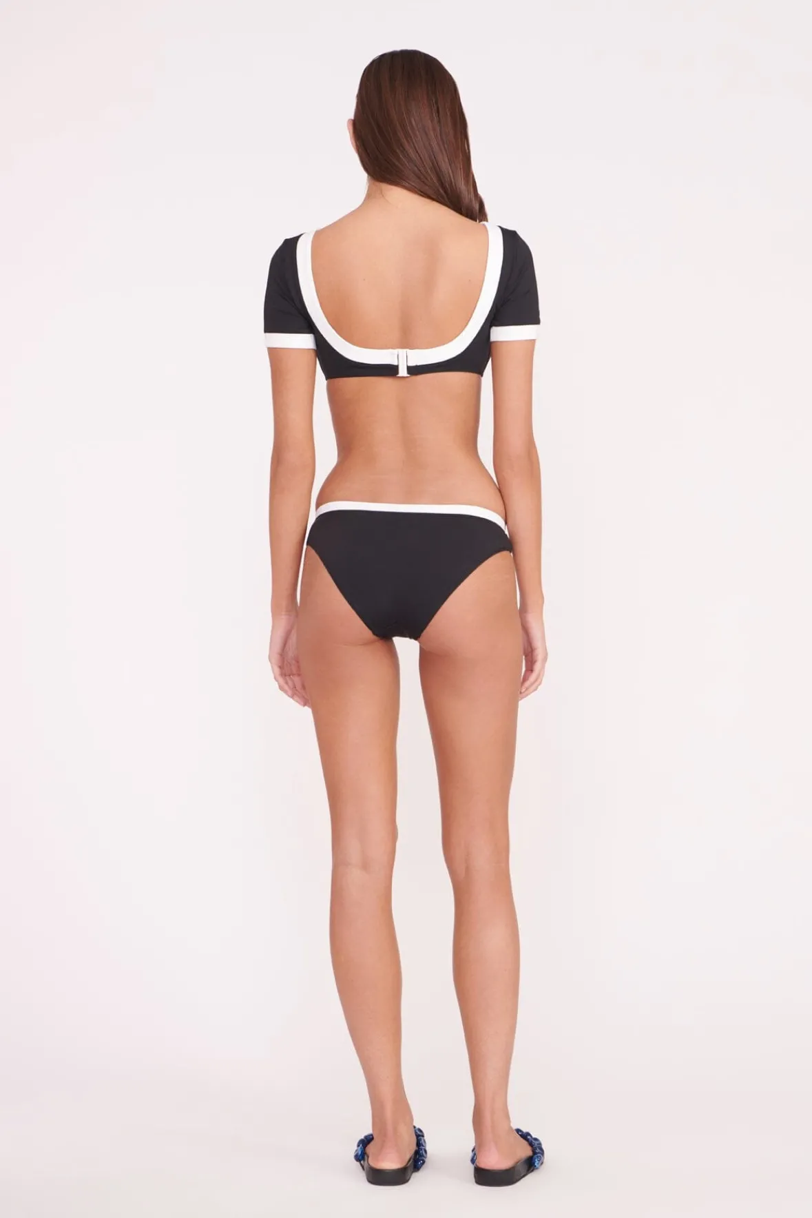 Bikinis<STAUD LILY SHORT SLEEVE BIKINI TOP BLACK WHITE BLACKWHITE