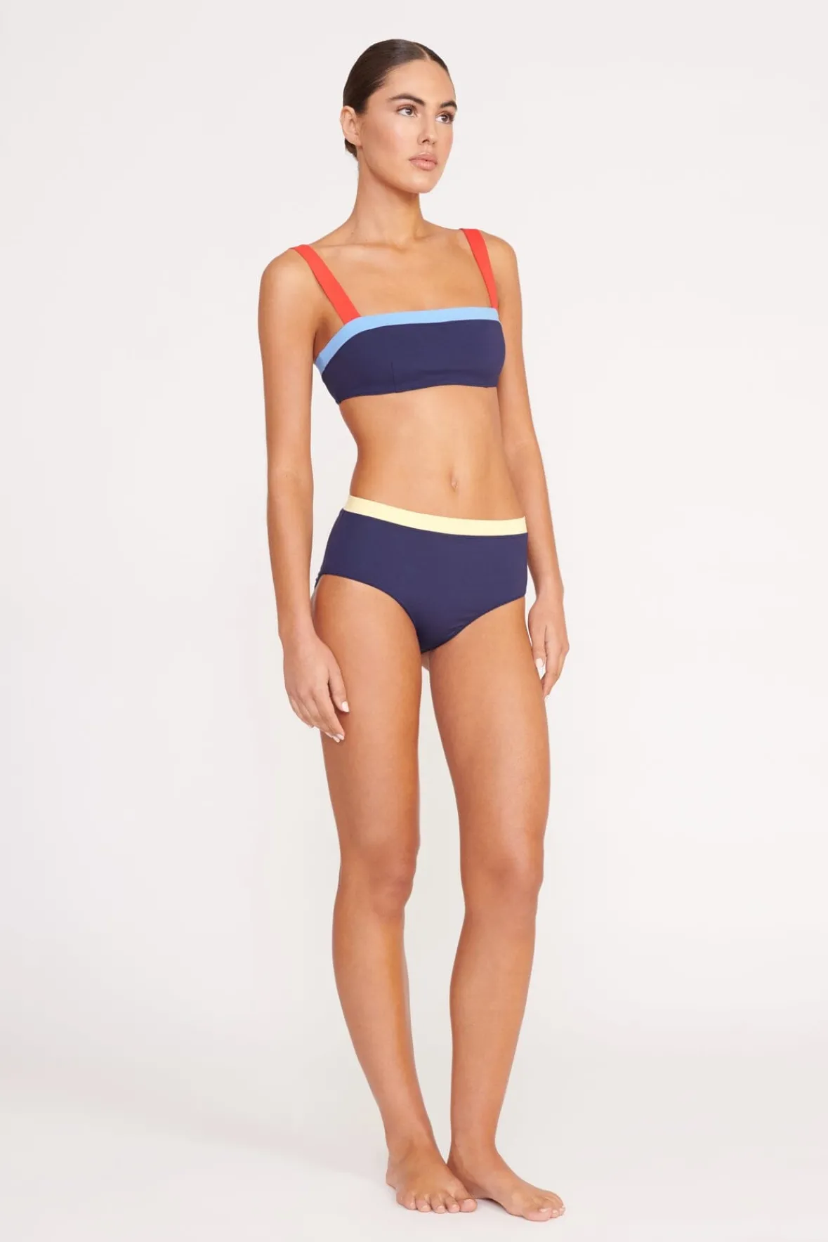Bikinis<STAUD LIV BIKINI TOP NAVY COLORBLOCK NAVYCOLORBLOCK
