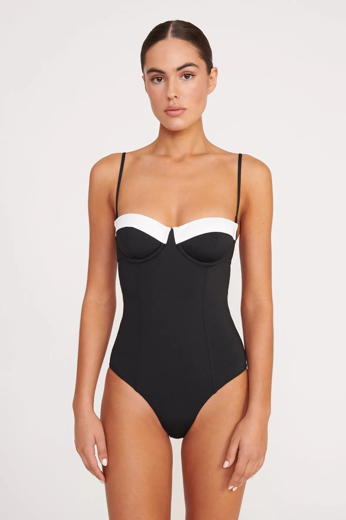 One Pieces<STAUD MAEVE ONE PIECE BLACK WHITE BLACKWHITE