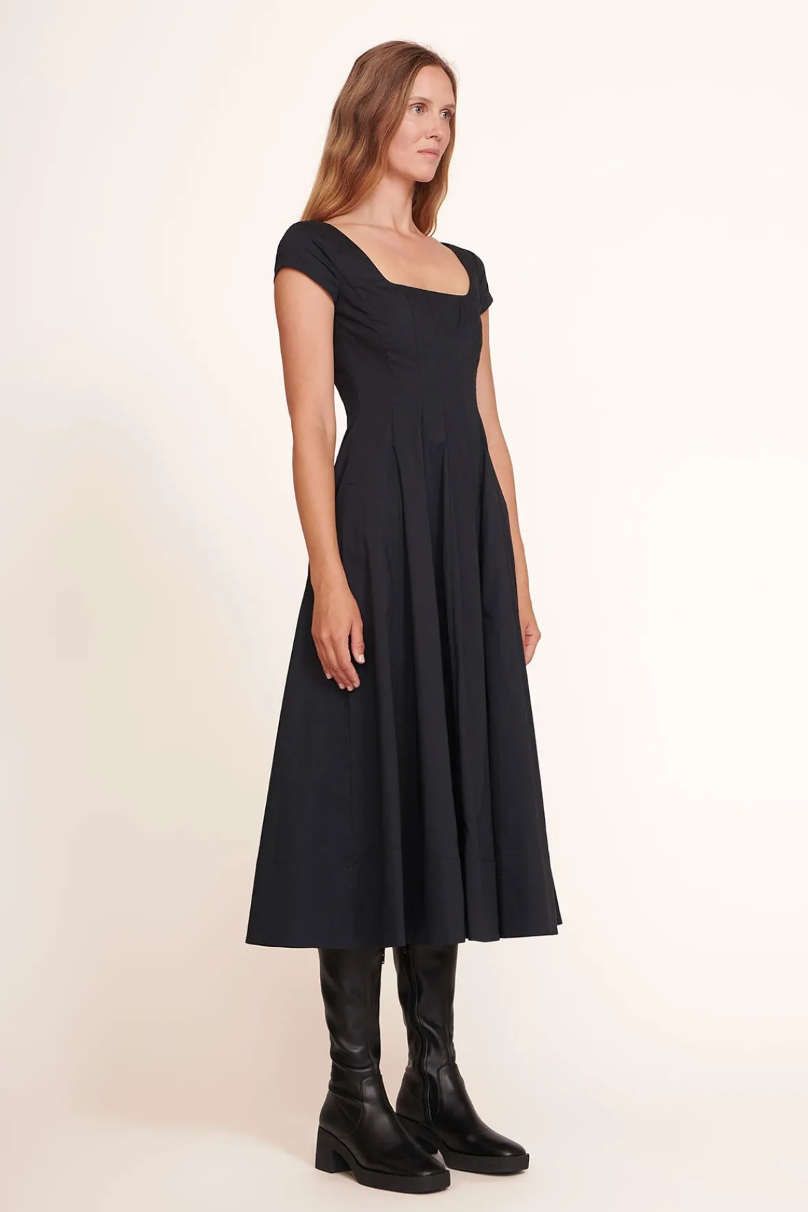 Best Sellers|The Wells Dress<STAUD SHORT SLEEVE WELLS DRESS BLACK