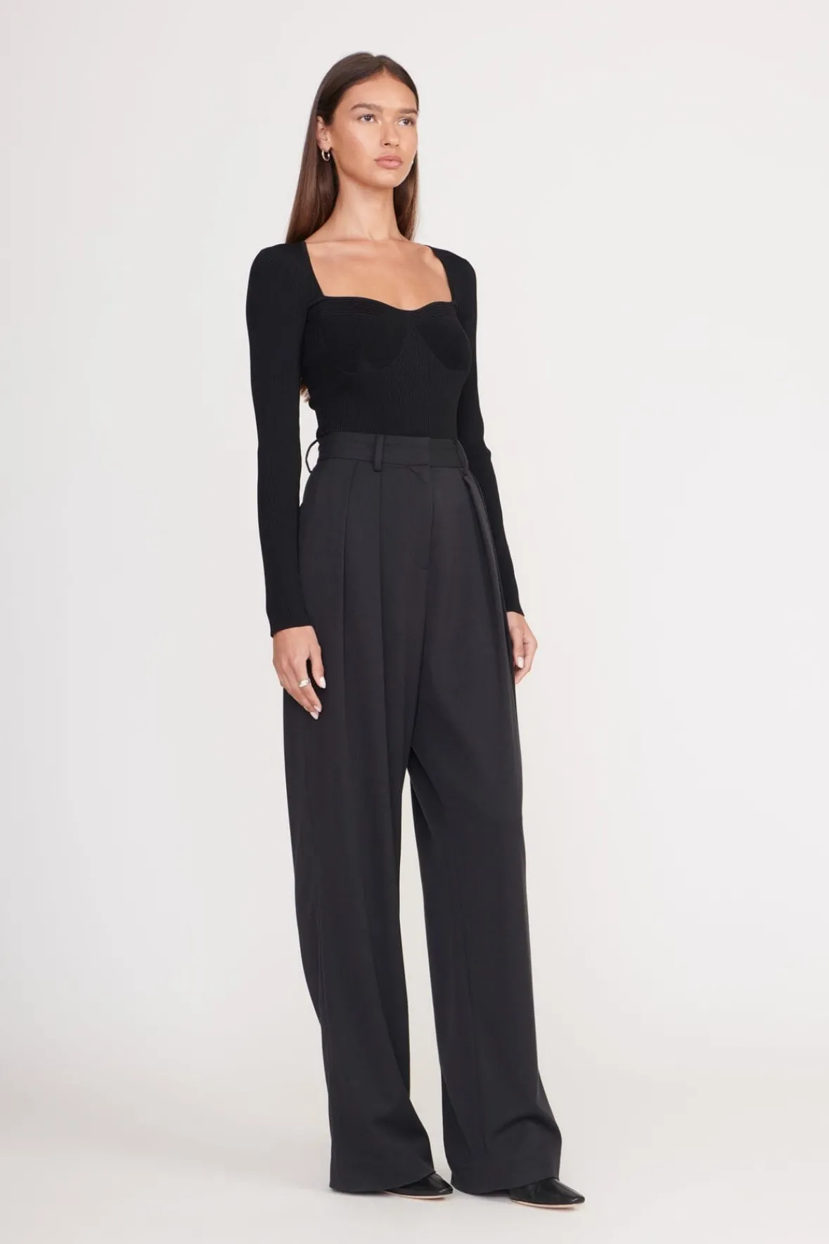 Tops<STAUD SILHOUETTE TOP BLACK