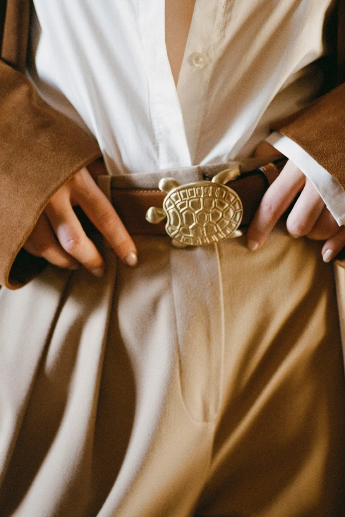 Belts<STAUD TURTLE BELT Tan